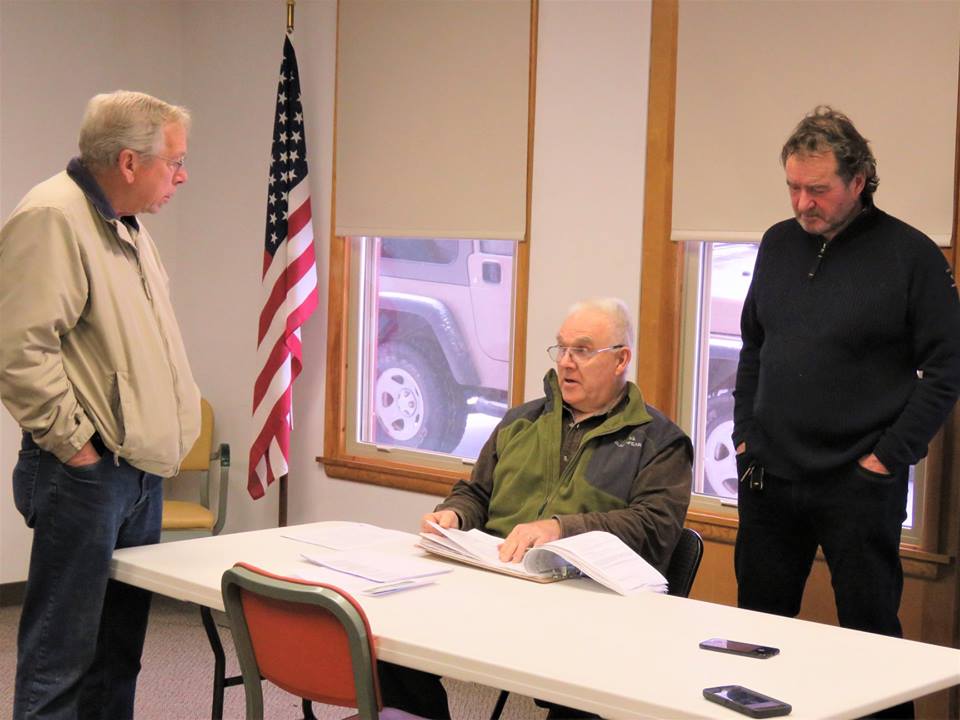 45723489_717165728645756_2280938048642351104_n